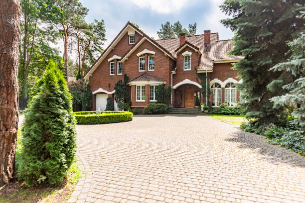 Reasons to Select Us for Your Driveway Paving Requirements in Hialeah Gardens, FL